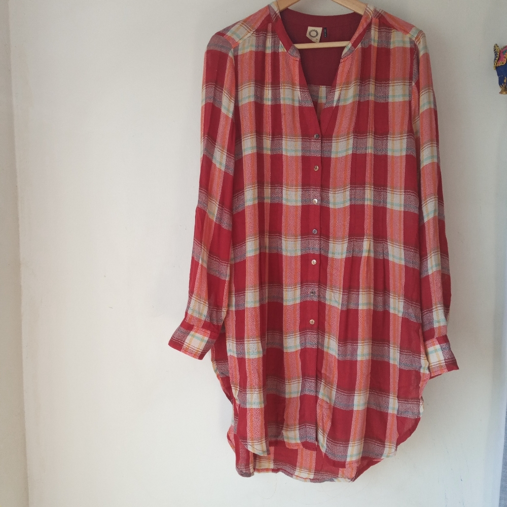 Anthro Akemi+Kin M Lucie Plaid Tunic